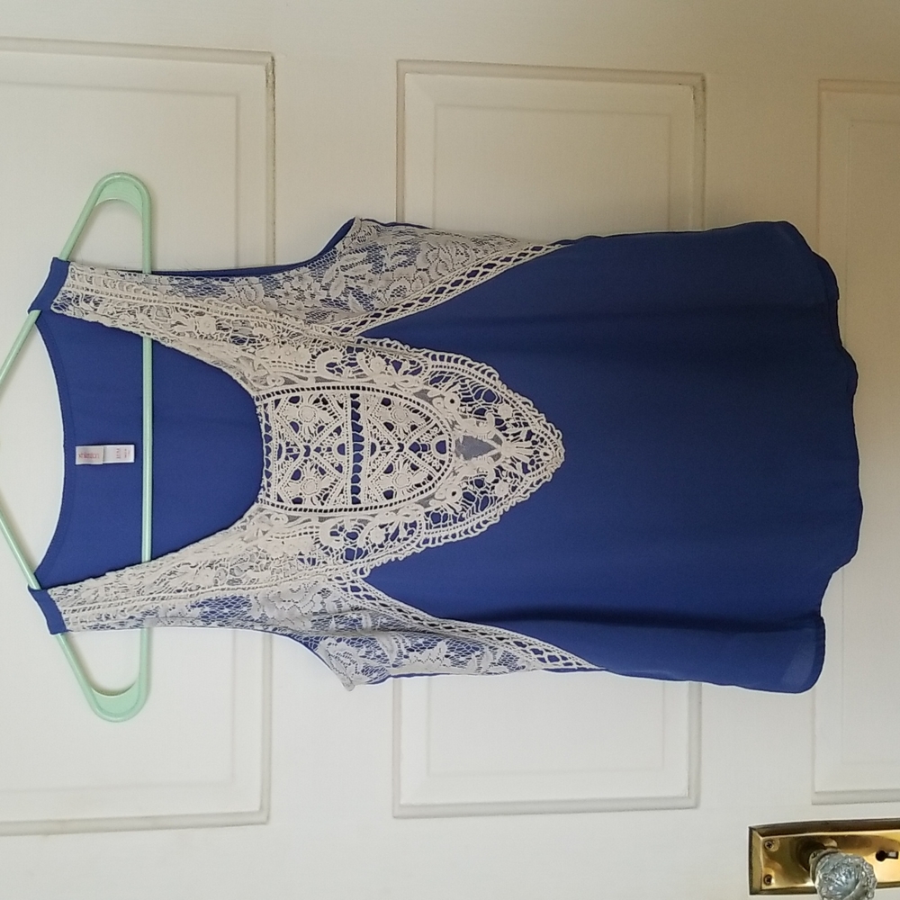Blue lace top